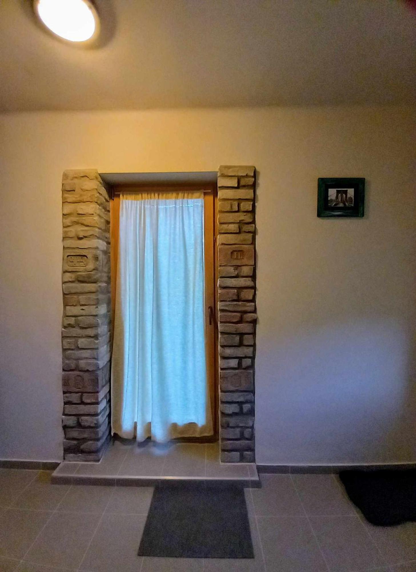 Bike&Night Apartman Baracska Kültér fotó